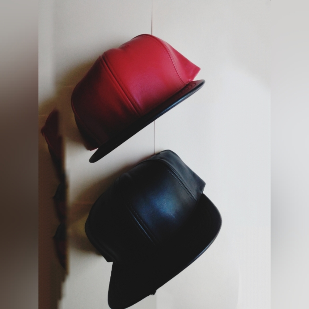 Mens plain adjustable baseball caps